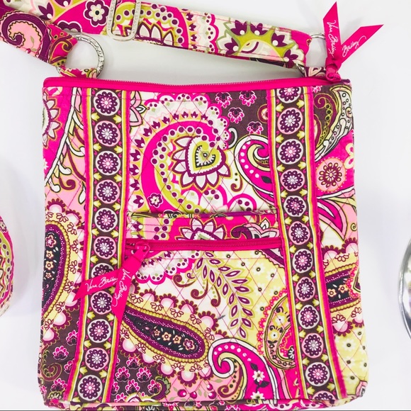 Vera Bradley Hipster Crossbody Very Berry Paisley - Picture 3 of 7